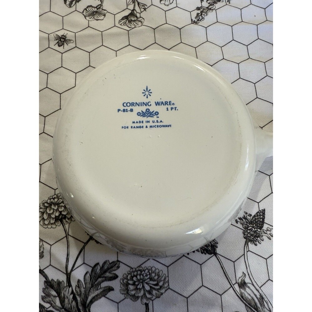 Vintage Corning Ware Blue Cornflower P-81-B 1-Pint Sauce Pan w/ P-81-C Lid - Picture 7 of 7